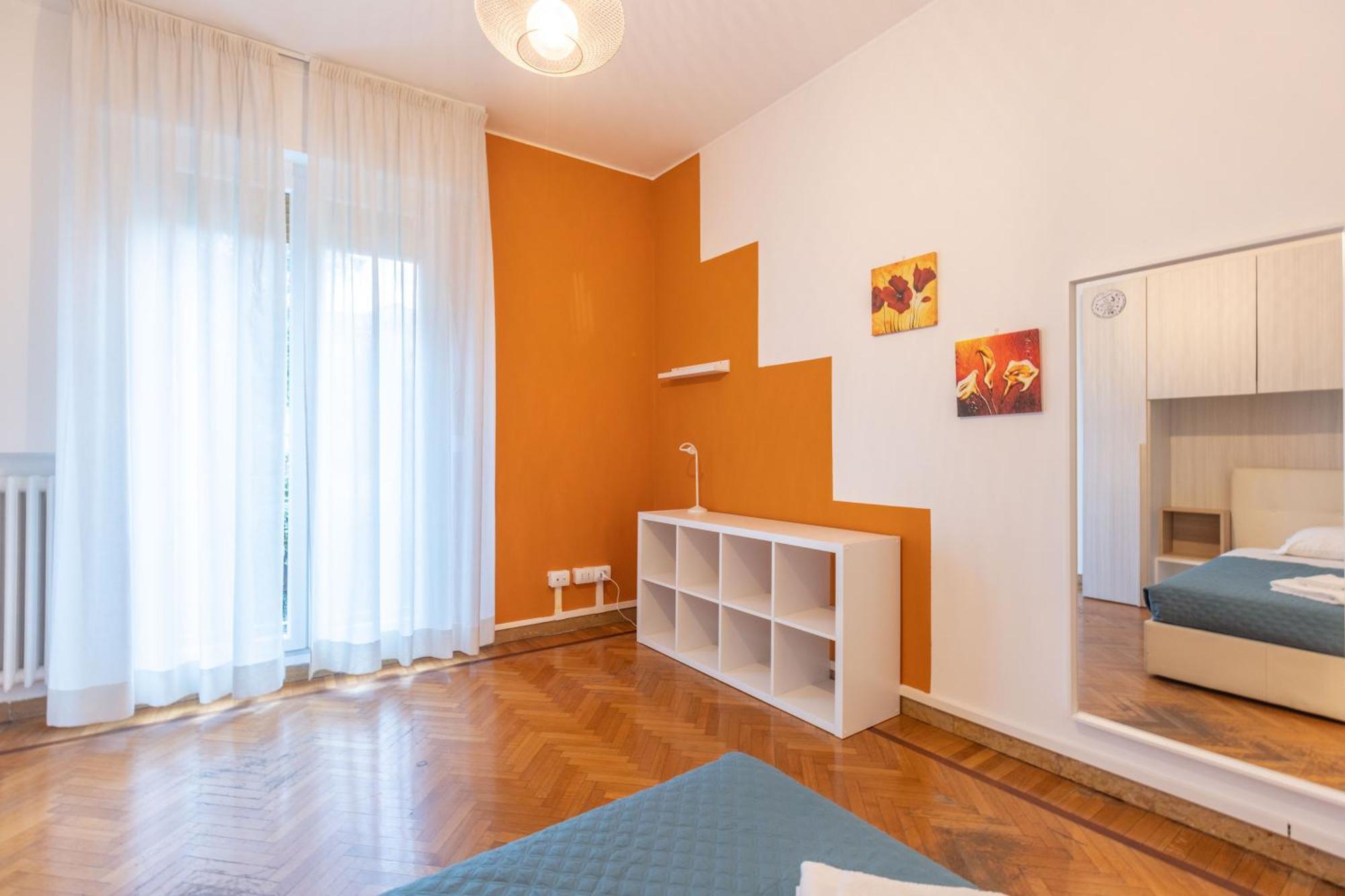 La Finestra Sul Centro, Bologna By Short Holidays Exterior foto